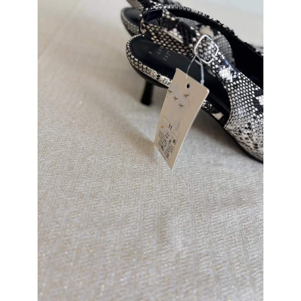 A New Day Samantha Slingback Pumps 11 Black Snakeskin Kitten Heel Pointed Toe